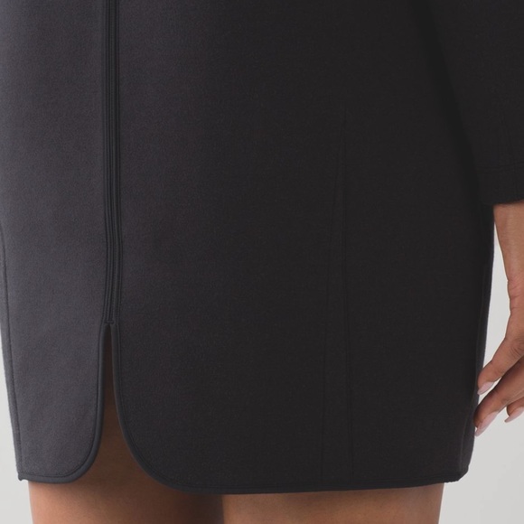 Lululemon dress - Picture 4 of 7